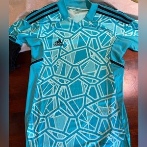 Adidas Soccer Goalie Jersey, size adult Small